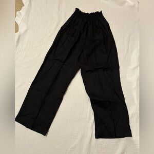 NWT!  House of Harlow pants